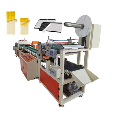 Controllo dei parassiti mosche insetti topo topo scarafaggio colla trappole tabellone con apparecchiature di produzione di carta di rilascio